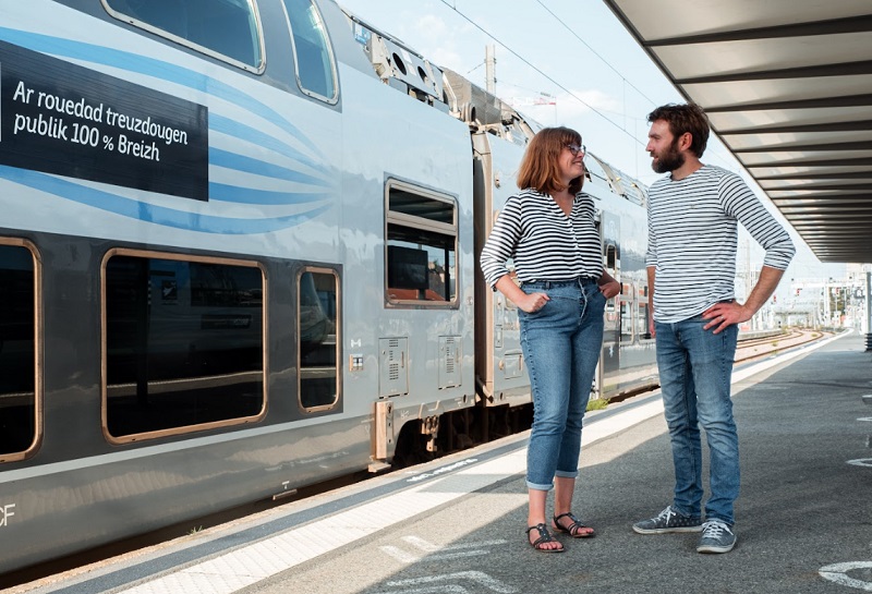 Gwénaëlle & Simon, créateurs de Voyagerentrain.fr